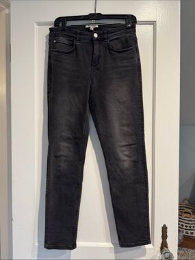 Comma Dark Gray Skinny Jeans with Subtle Fade